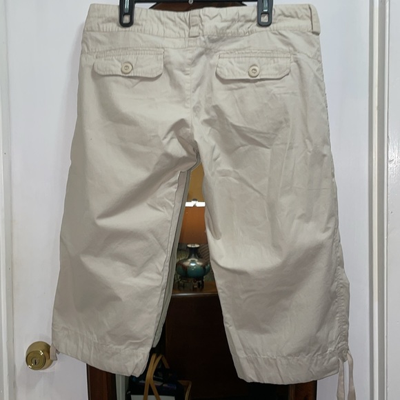 Nike size L capri pants.  Light tan 100% cotton. - Picture 3 of 3